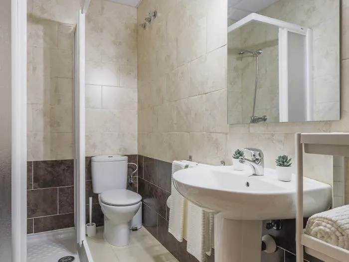 Alcala Del Rio! Bajo A Apartamento Espanha